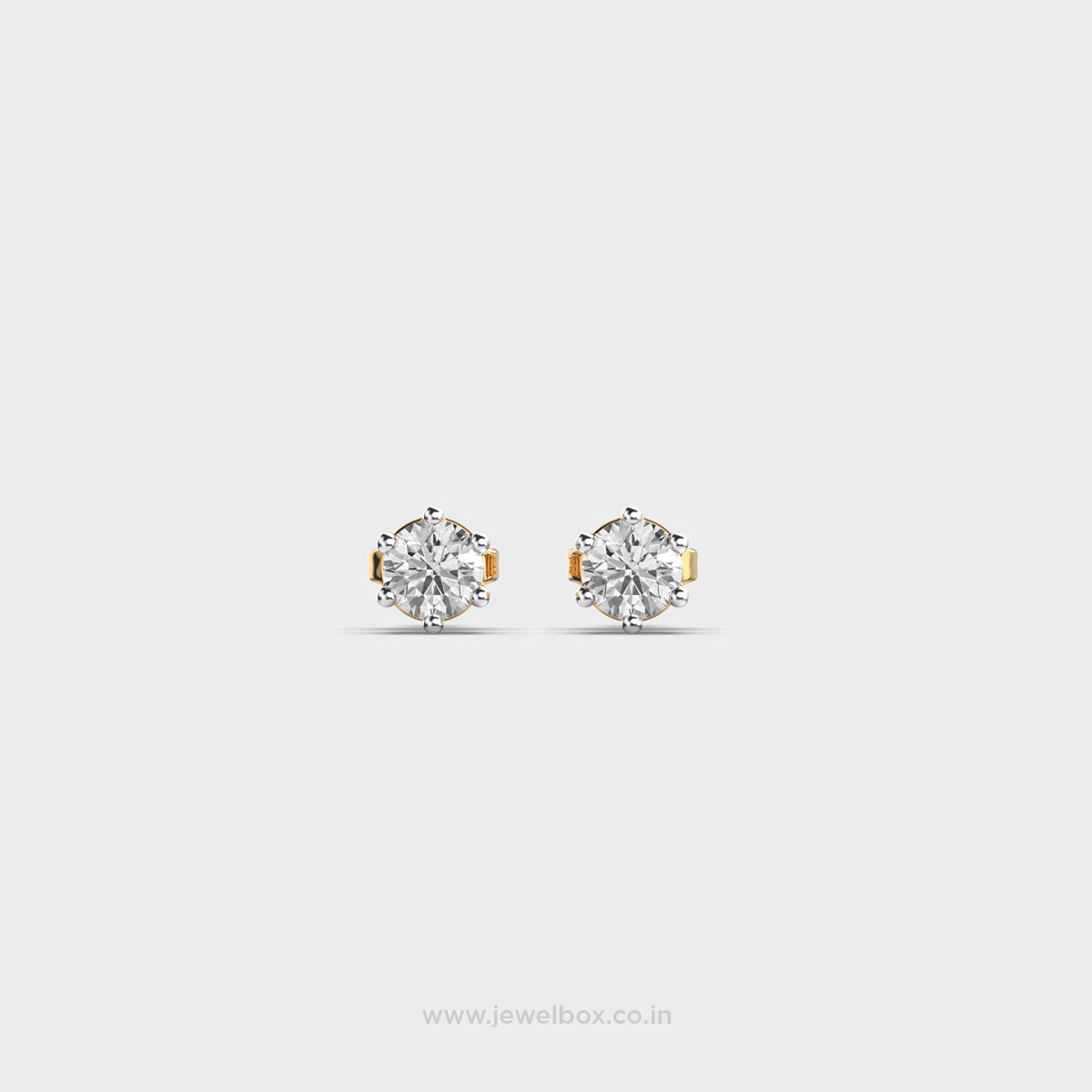 Minimal Circular Setting Diamond Ear Studs